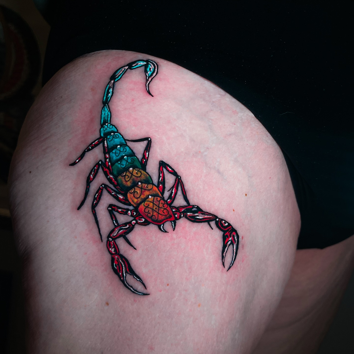 Scorpion geometric tattoo on the thigh by Miguel Henrik