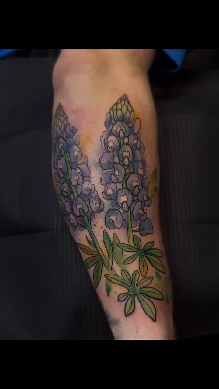Tattoo by @tattooarielle — realism, botanical