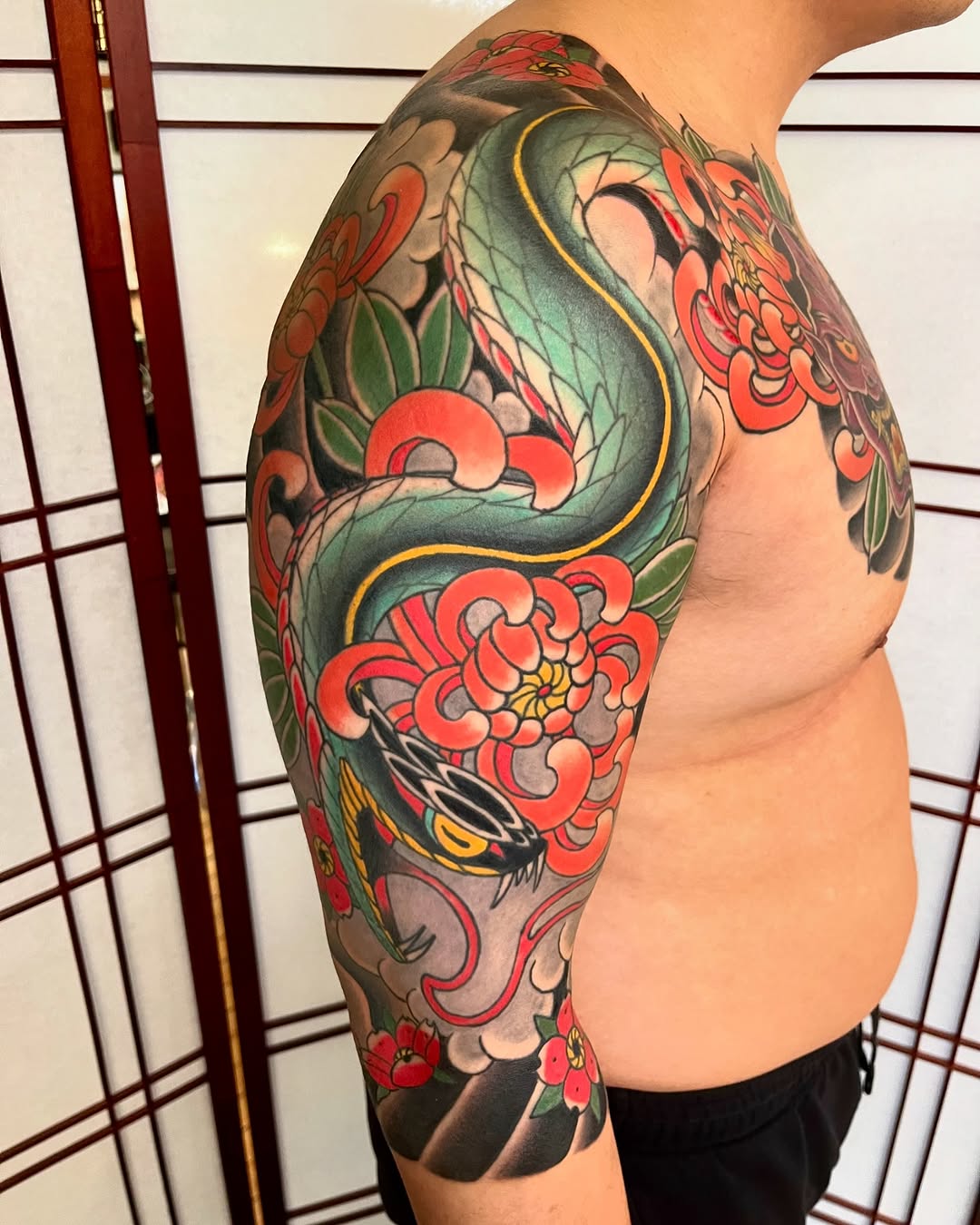 Tattoo by 𝐭𝐫𝐢 𝐧𝐠𝐮𝐲𝐞𝐧, Milwaukee, WI