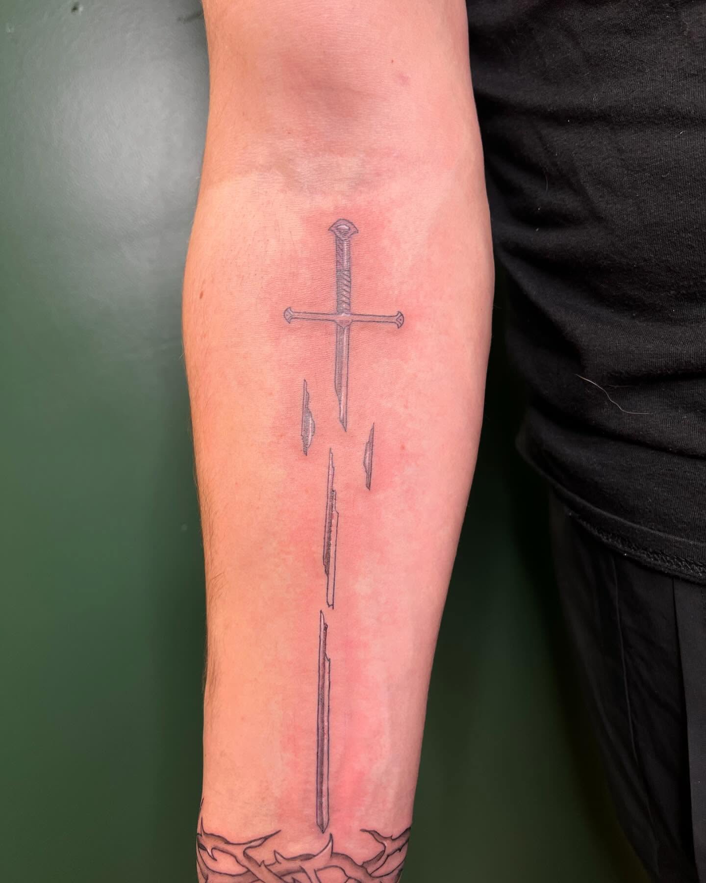 Tattoo by @tattoosbyrach β fine_line, black_and_grey