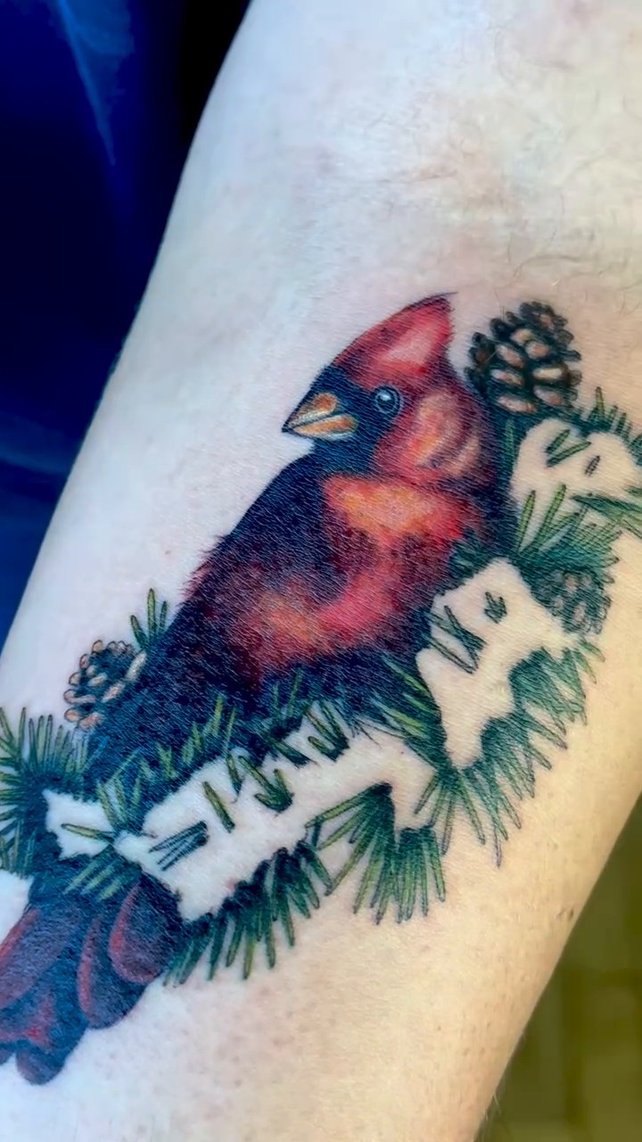Tattoo by @artbyalyssacarbonara β realism, fine_line