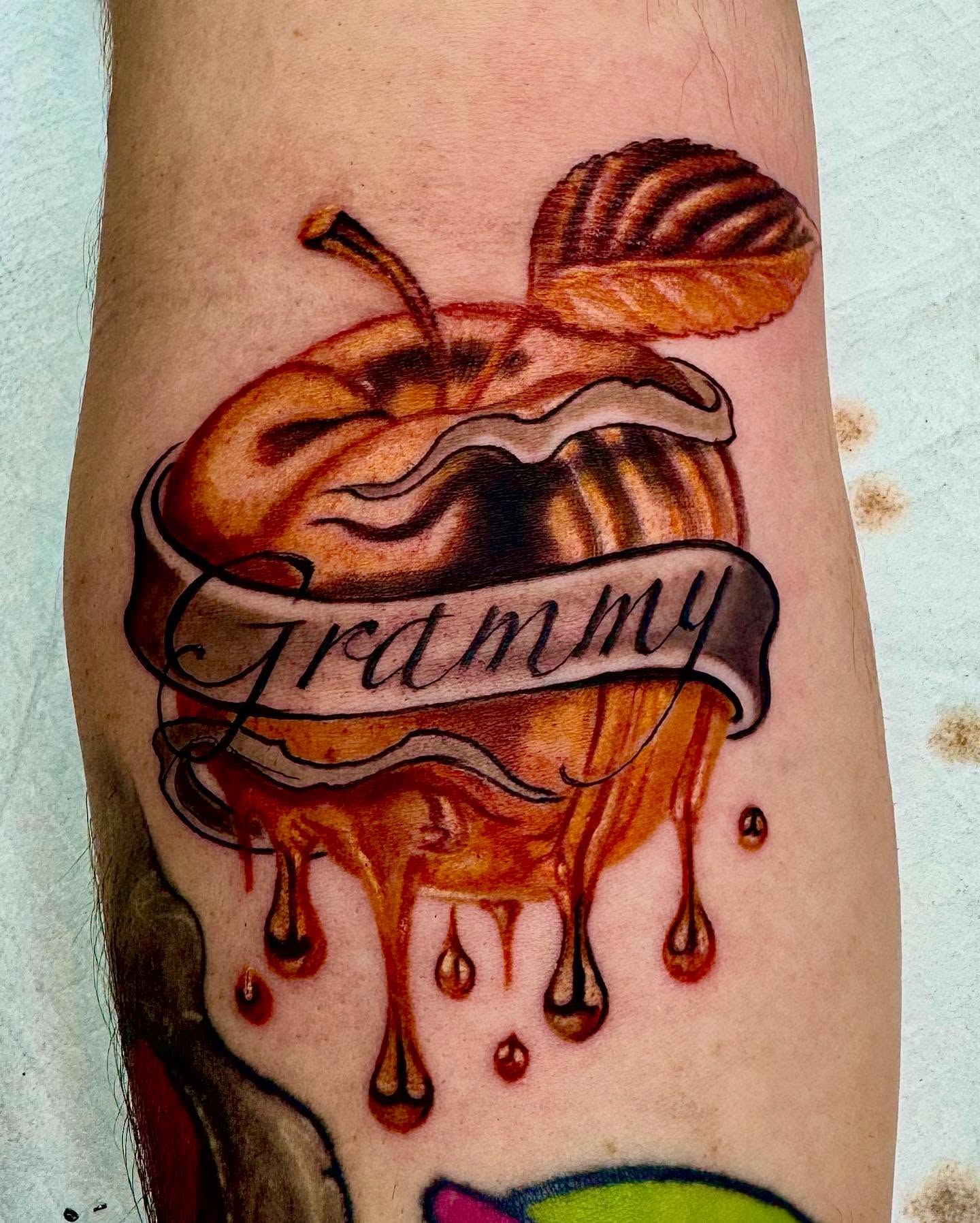 Tattoo by @tattoosbybacon โ realism