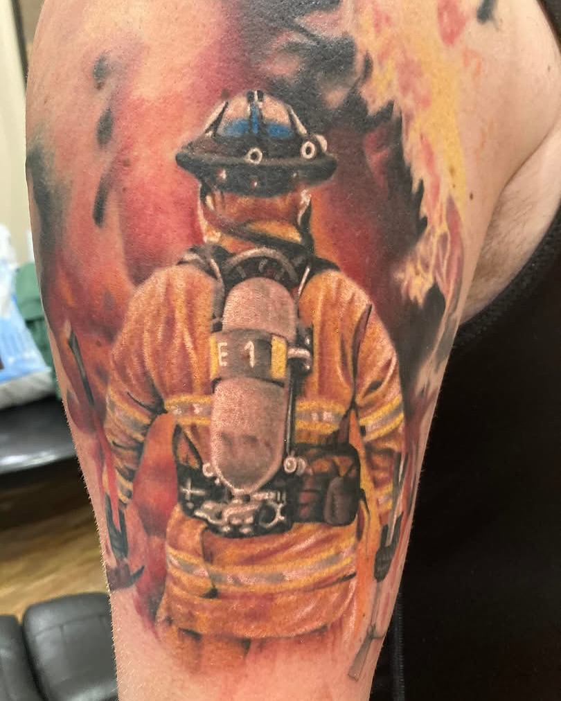Tattoo by @chunky_tattooer — realism