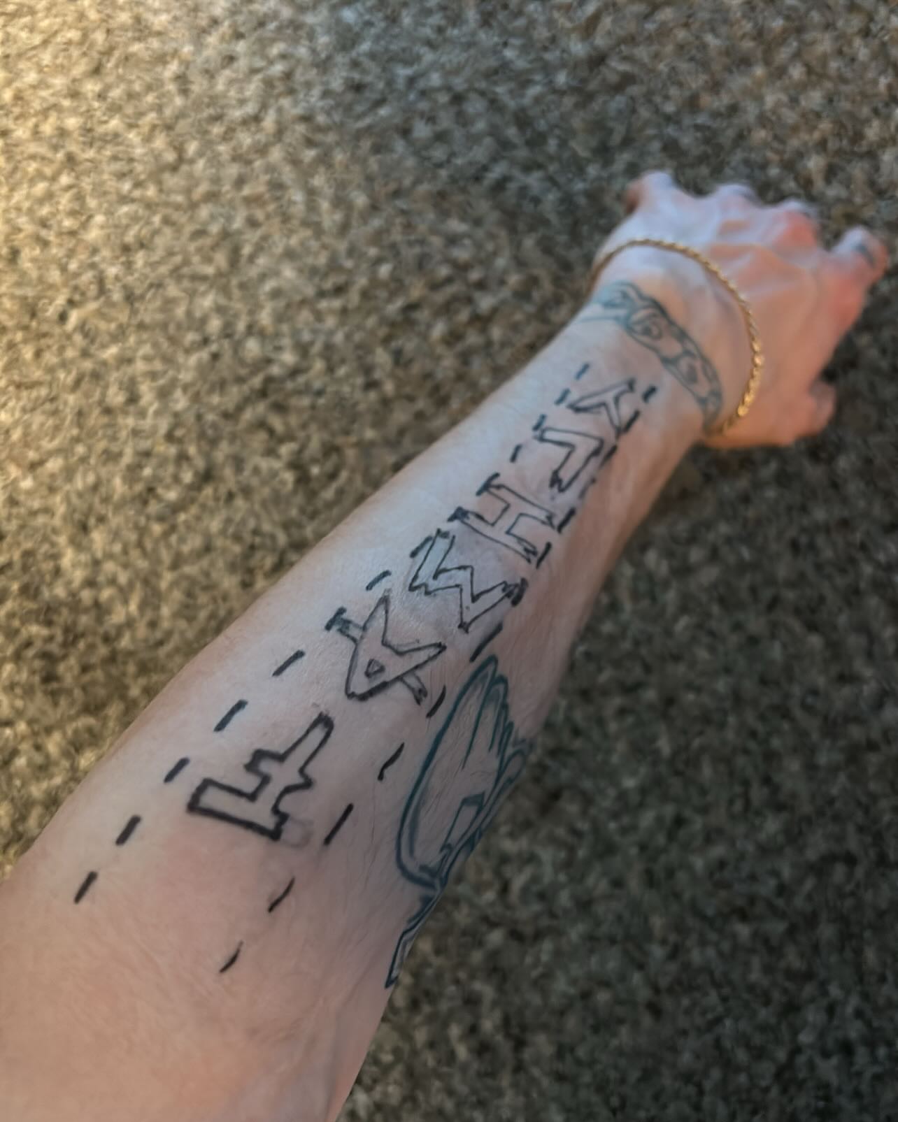Abstract shapes geometric tattoo on the forearm by 702tattoo💉🩸