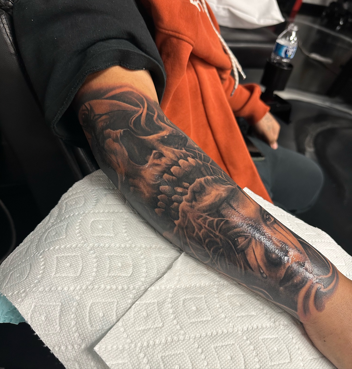 Lion realism tattoo on the forearm by Lex⛓️