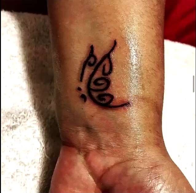 Tattoo by @inguanzoink_ — lettering_script