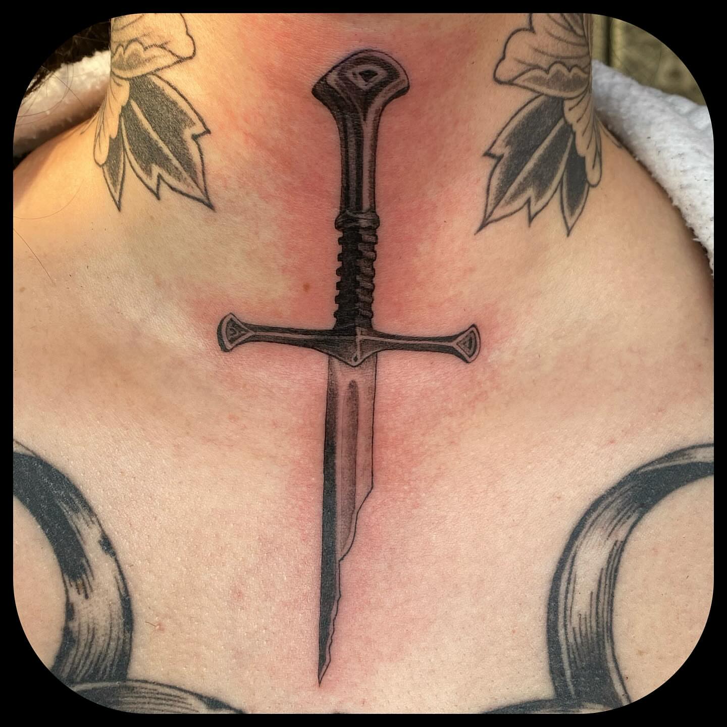 Sword black and grey tattoo on the back by ๐ญ๐๐ ๐ฎ๐๐๐๐๐, Berkeley, California