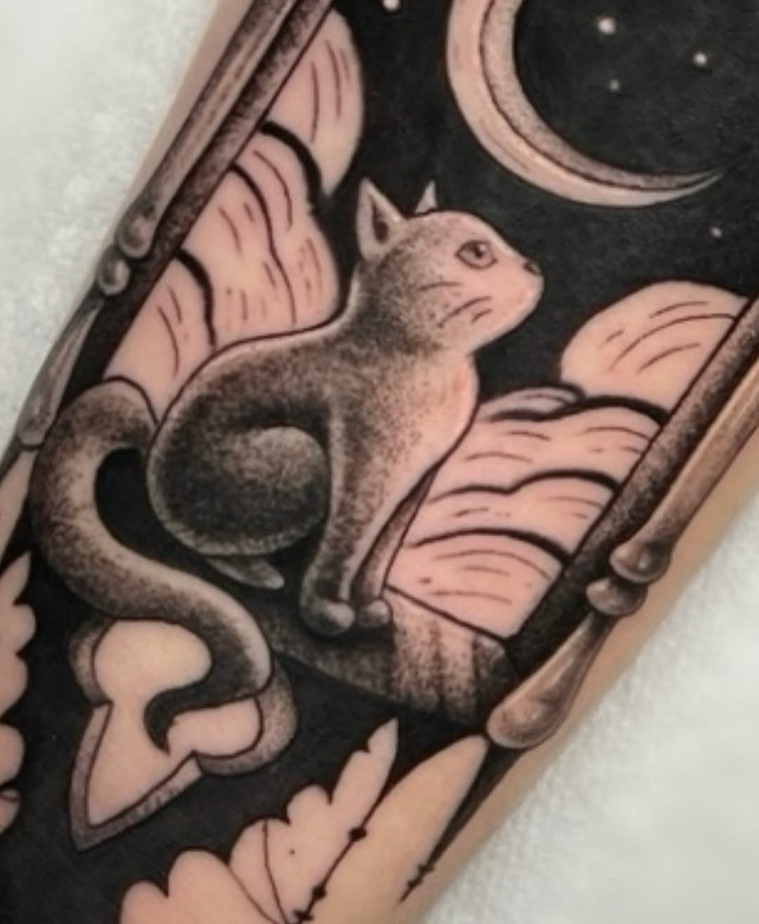 Tattoo by @leawhite_tattoos — black_and_grey, realism