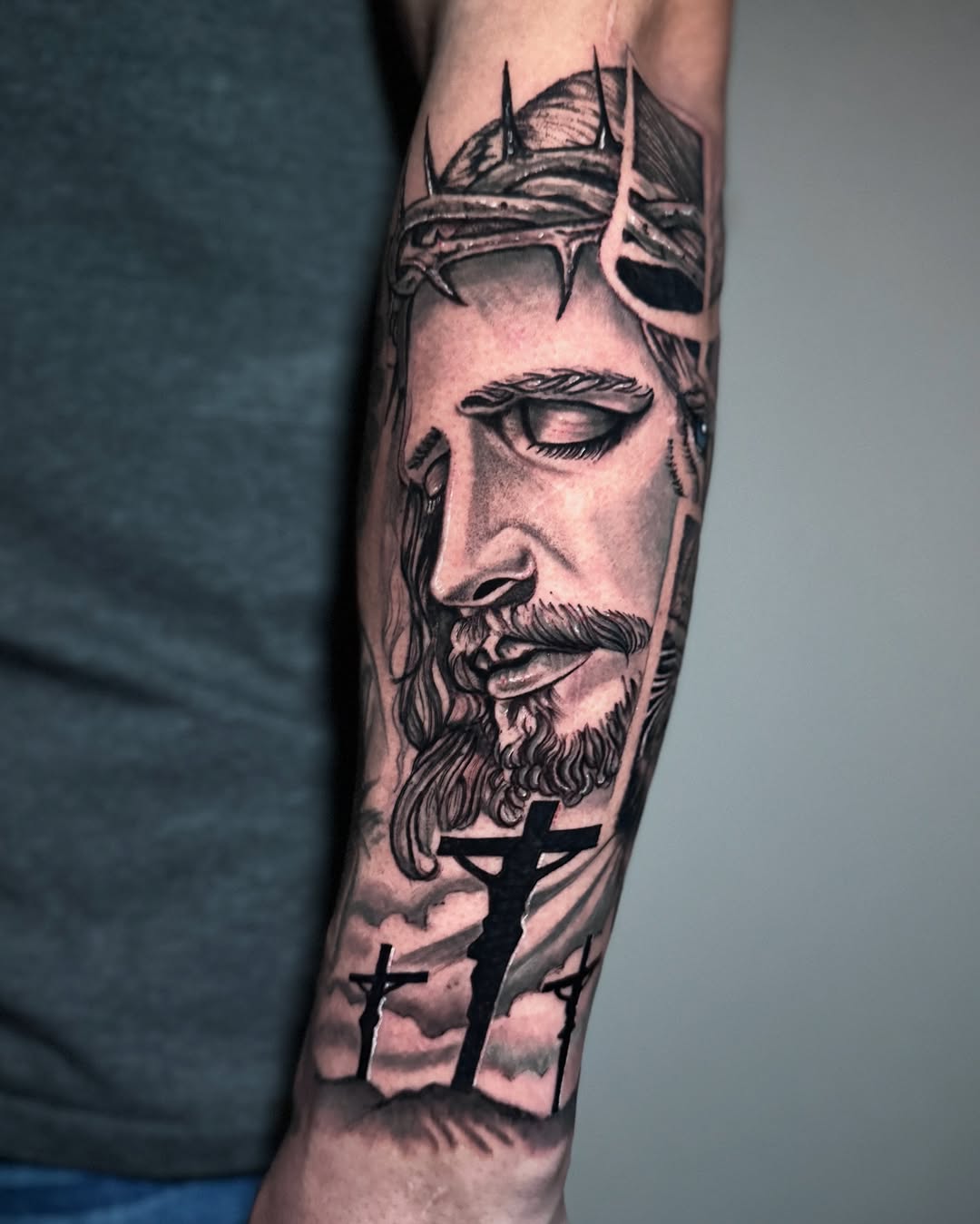 Tattoo by @paolainkart — realism, black_and_grey