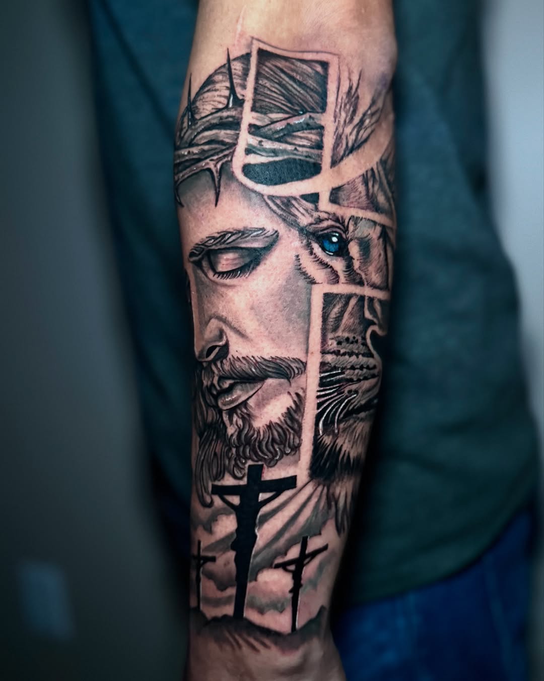 Tattoo by @paolainkart — realism, black_and_grey