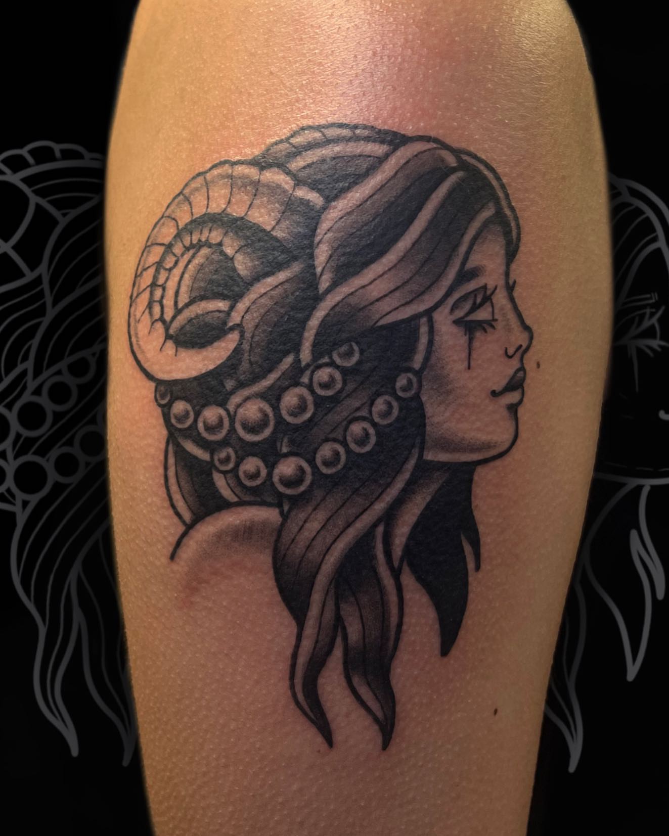 Tattoo by @thee_k8_kelly β black_and_grey