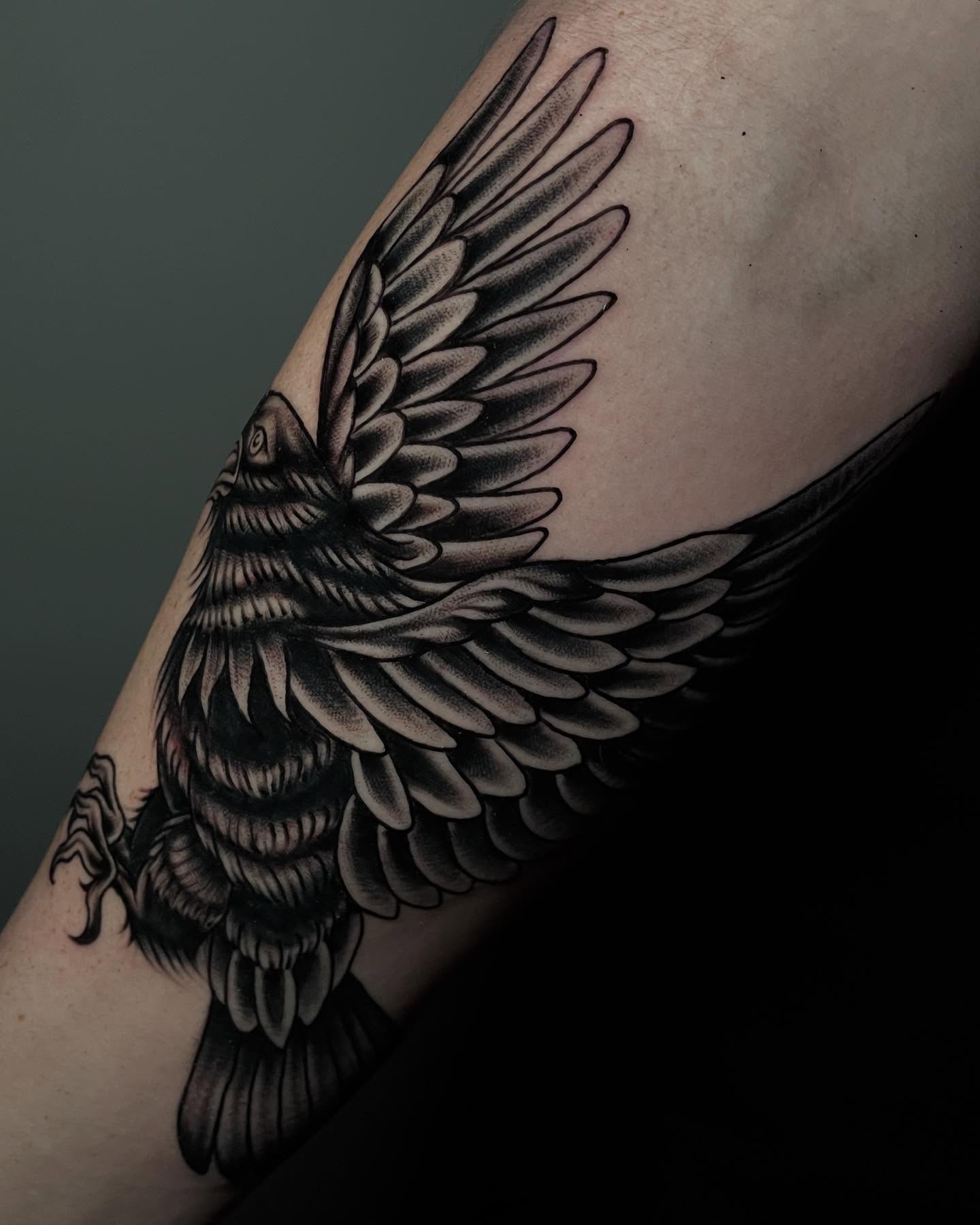 Bird realism tattoo on the forearm by Madison ‘Maddog’ Stewart