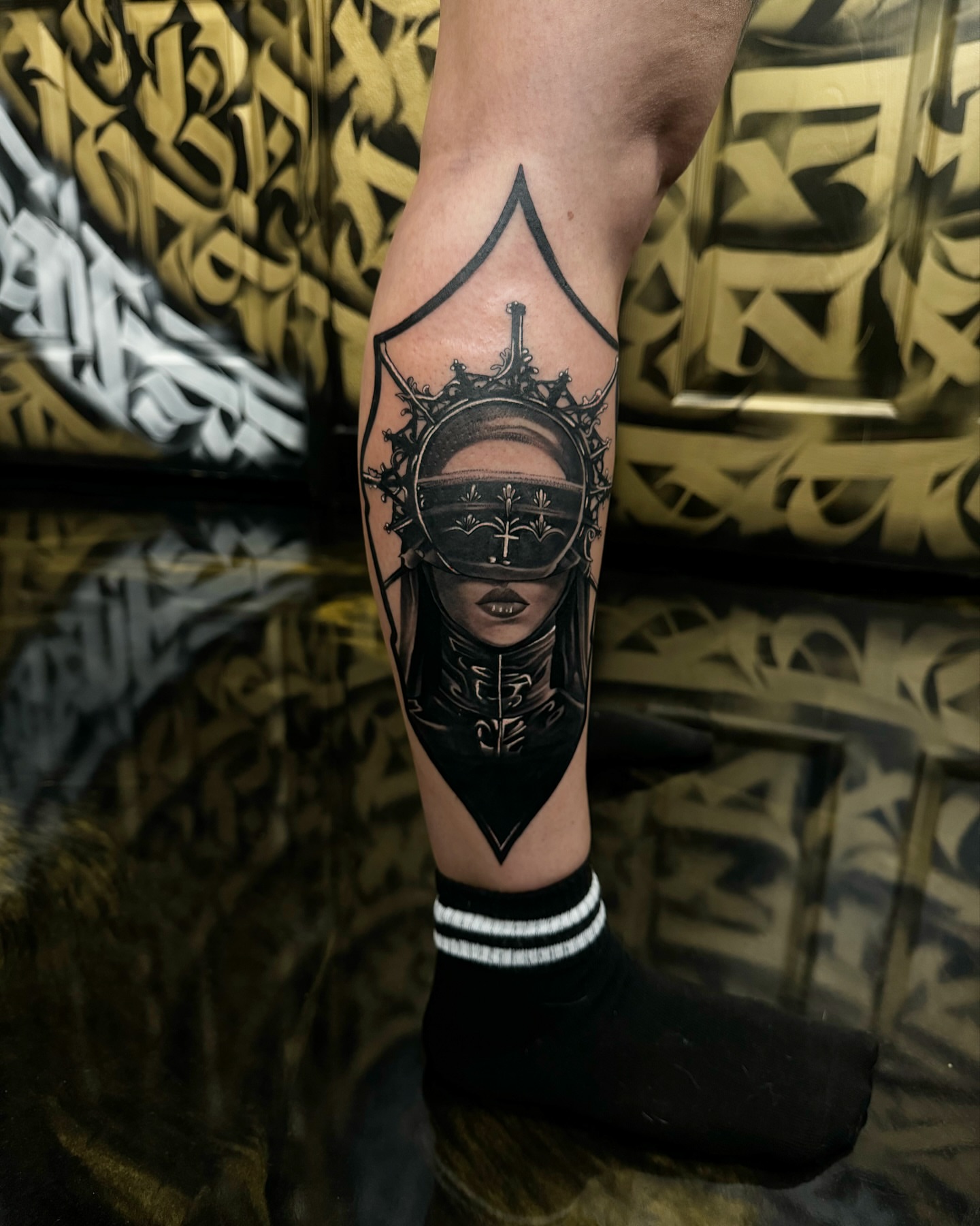Blindfolded woman geometric tattoo on the forearm by Fernando Luna