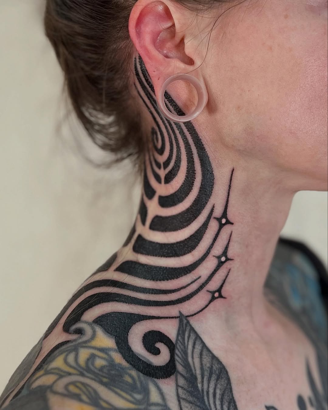 Tattoo by @katnoirink — blackwork, geometric