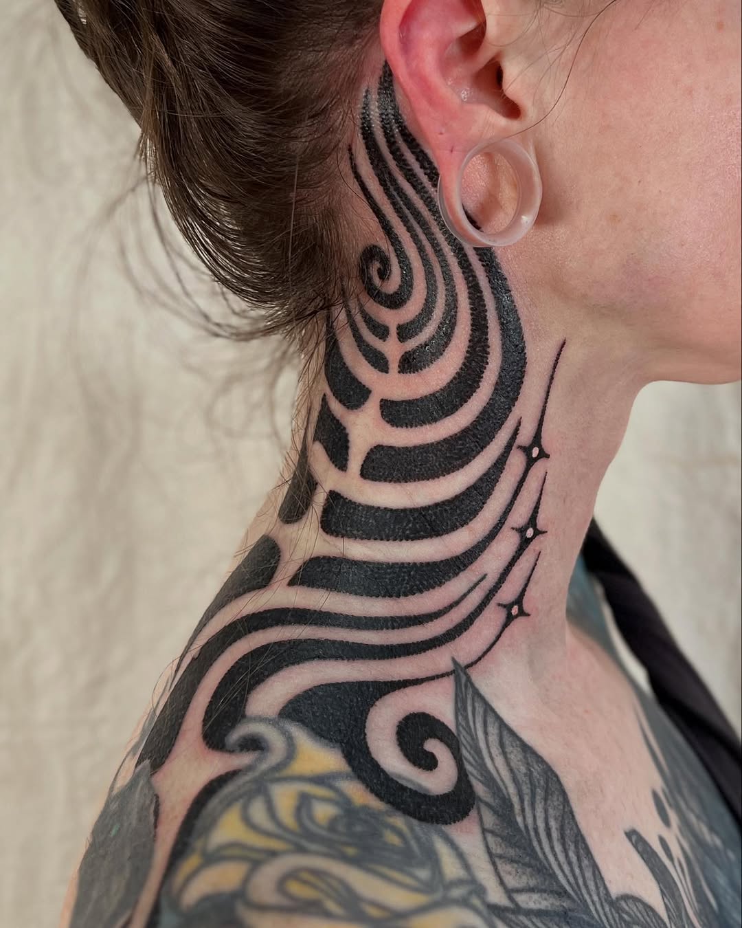 Tattoo by @katnoirink — blackwork, geometric