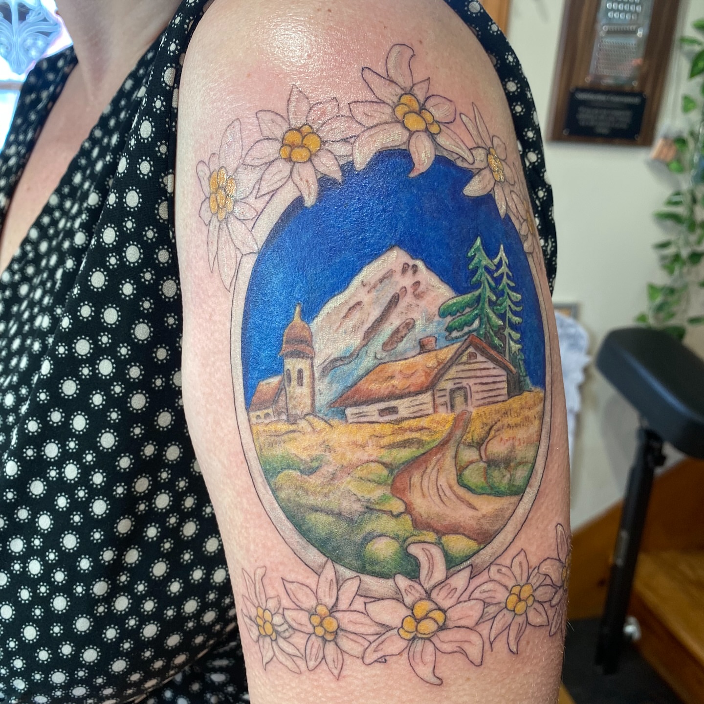 Tattoo by @kendraedgellart — realism