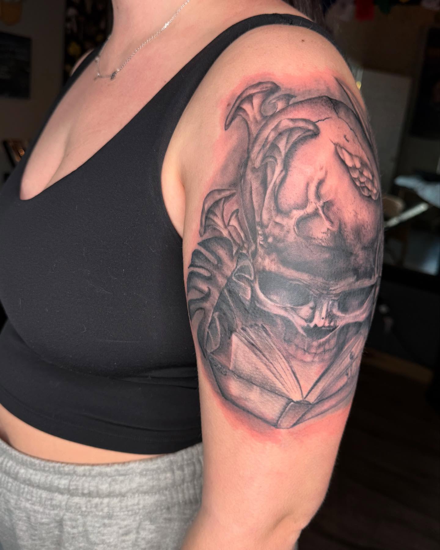 Tattoo by @aaronysidro — realism, black_and_grey