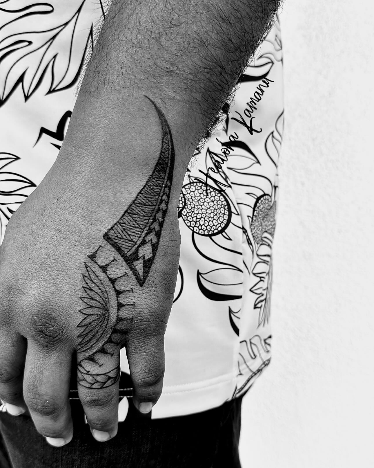 Geometric pattern geometric tattoo on the forearm by Healoha “Lindelle” Kamanu