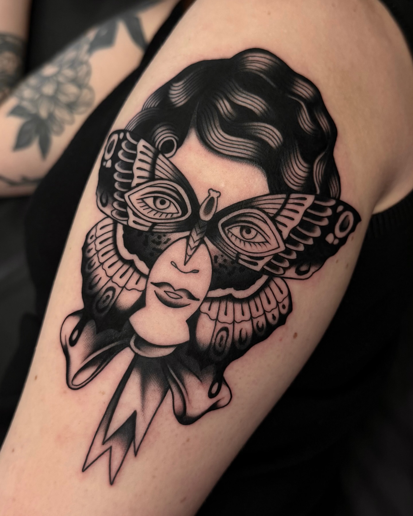 Woman with mask geometric tattoo on the shoulder by 𝒟𝑜𝓃𝓃𝒶 𝒥 ࿏ Portland Tattoo Artist