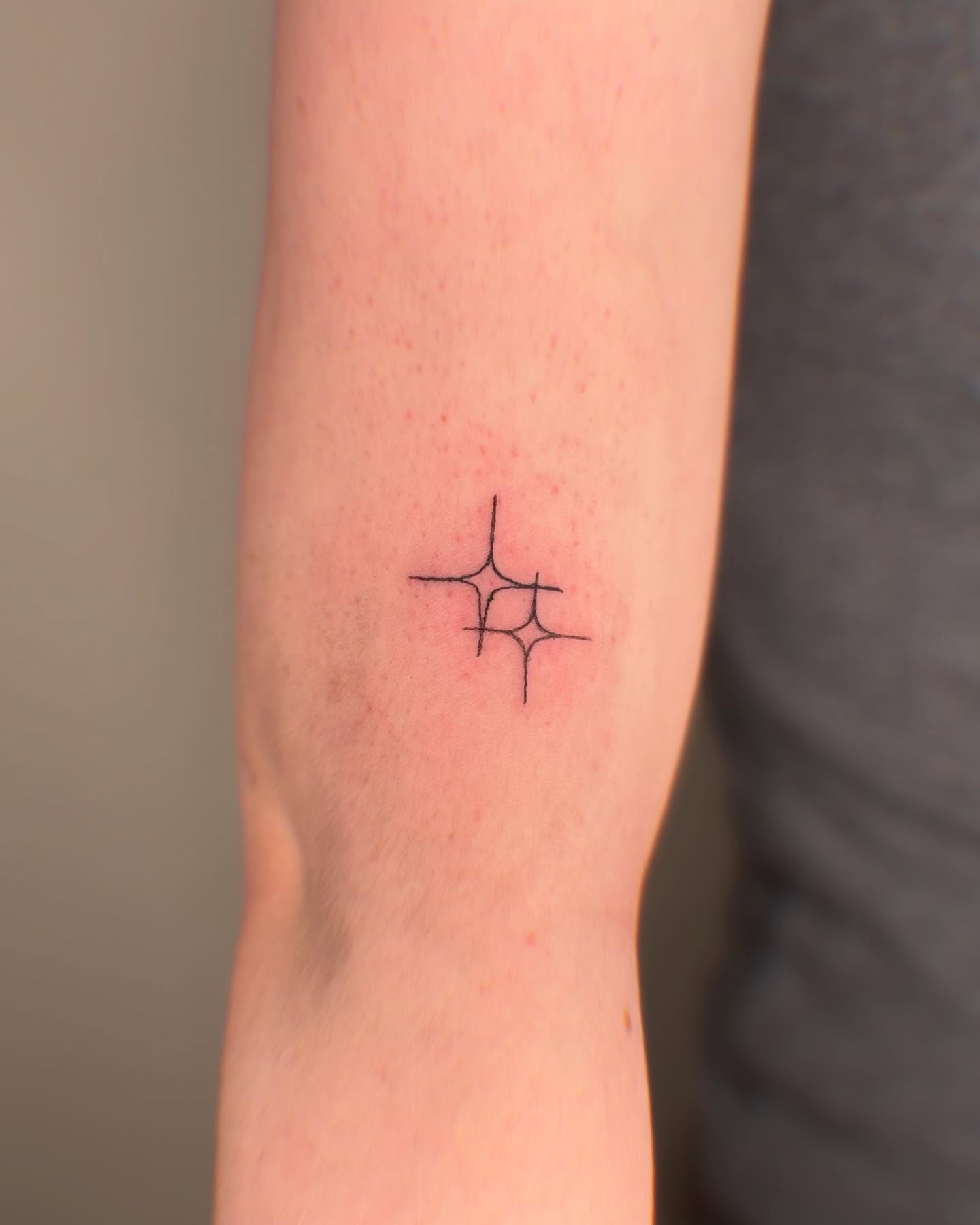 Geometric symbol geometric tattoo on the forearm by Juliette :D