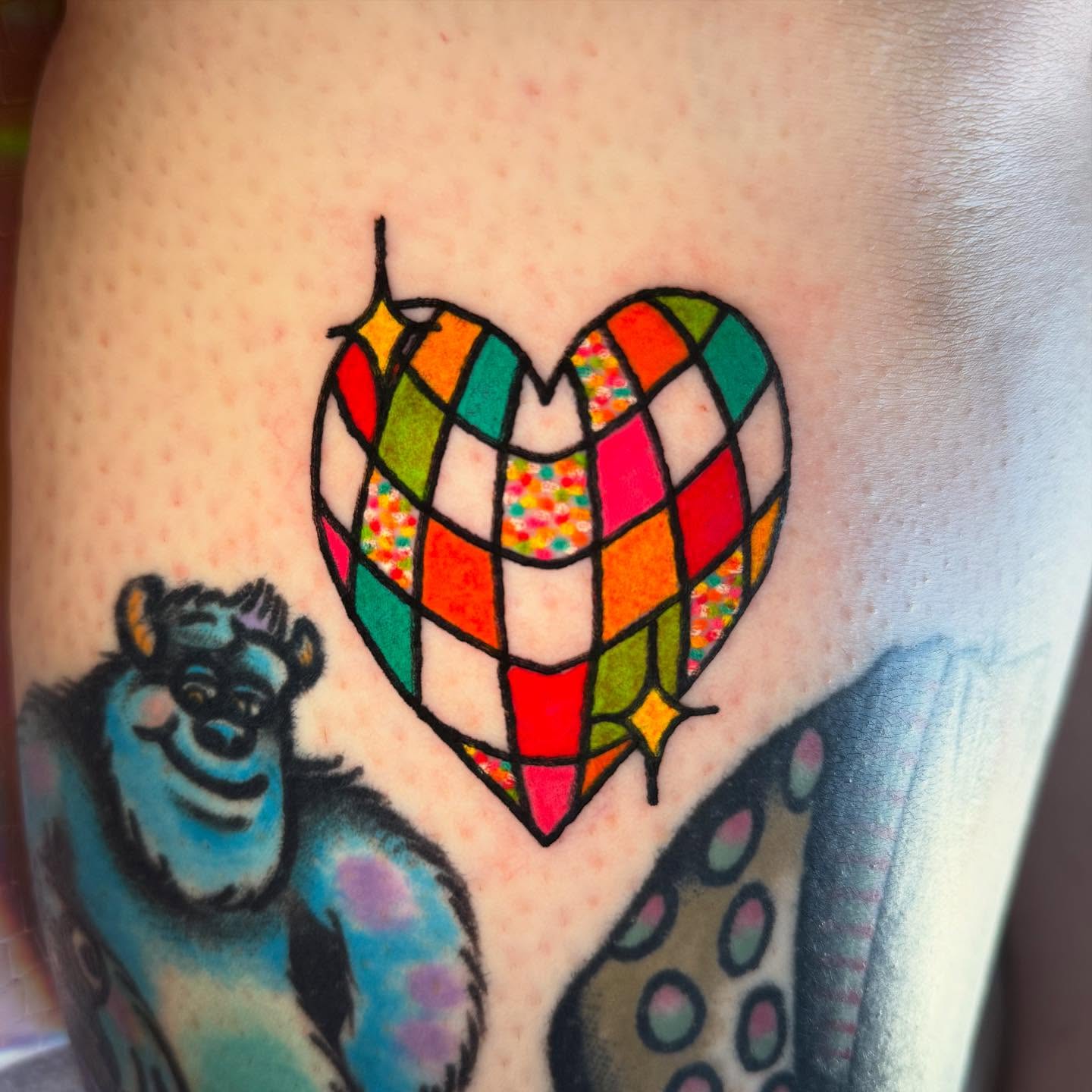 Stained glass heart geometric tattoo on the thigh by π
π―π’π«π«π πππΆπ©π¬π―