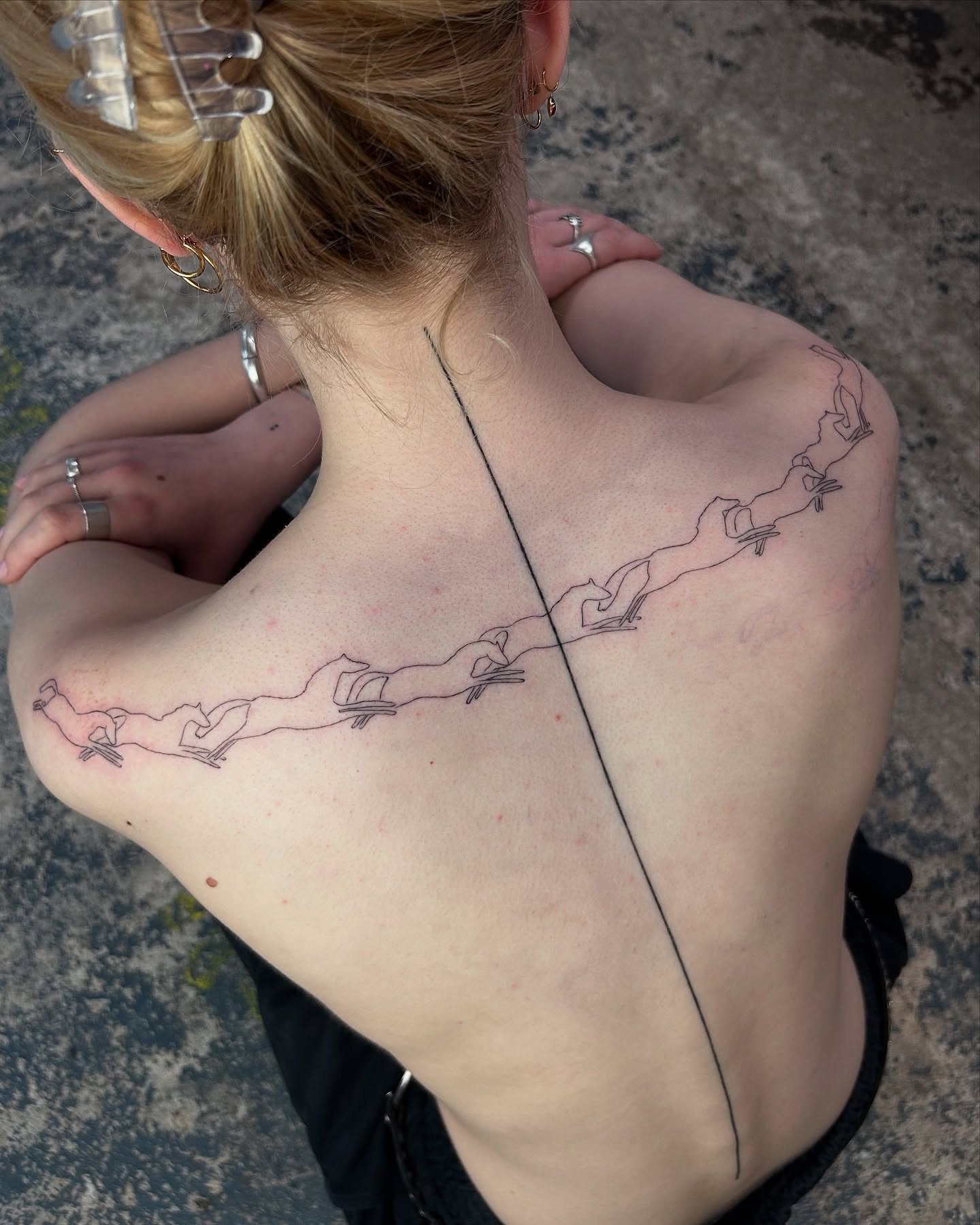 Tattoo by @klaracoral — fine_line