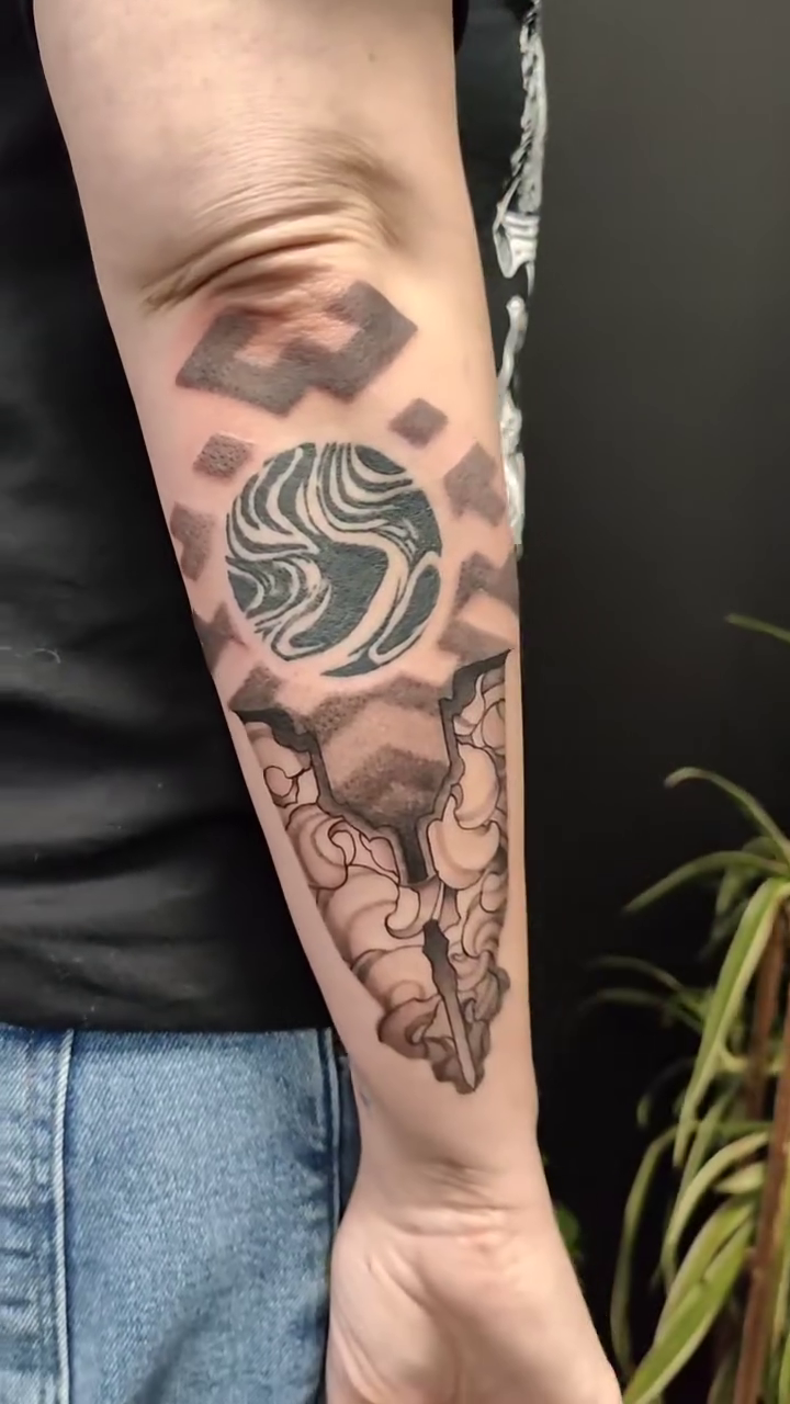 Abstract geometric design geometric tattoo by Ｔｏｍ Ｌｏｒａｎｚ