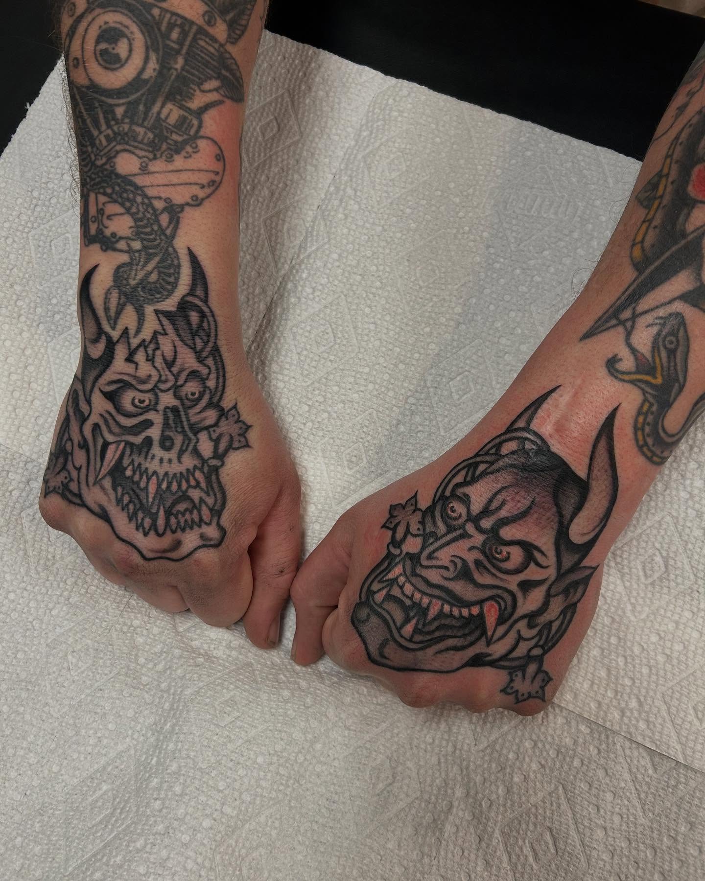 Tattoo by @samperrytattoos โ black_and_grey, dark_realism