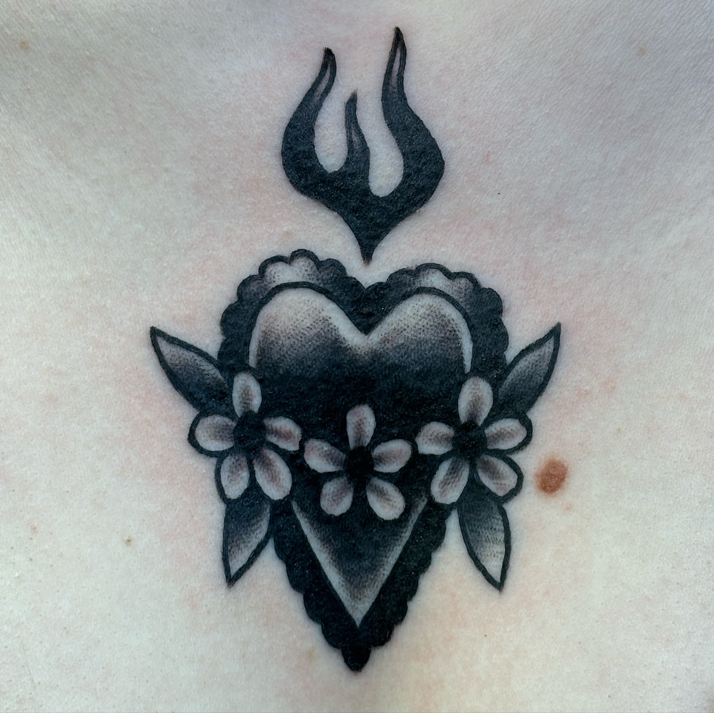 Tattoo by @xwoodlandcorex — black_and_grey