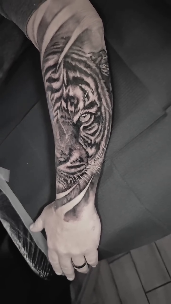 Tiger face realism tattoo by Dallas Tattoo Artist Erik Espinoza