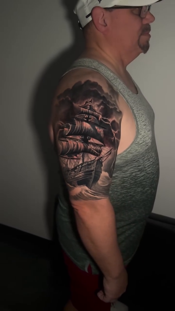 Tattoo by @tattoo_hec — realism, black_and_grey