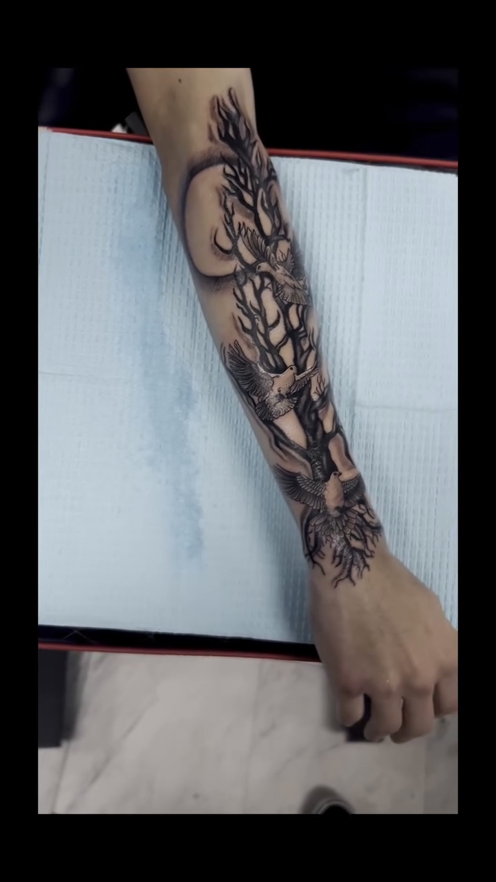 Dragon and floral elements japanese irezumi tattoo by Anahi