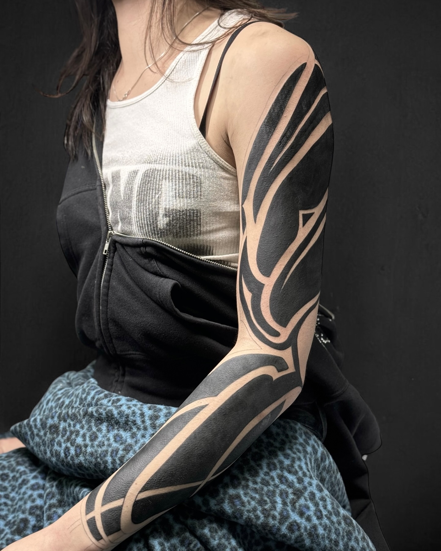 Tribal design tribal tattoo on the forearm by Erick Mendivil