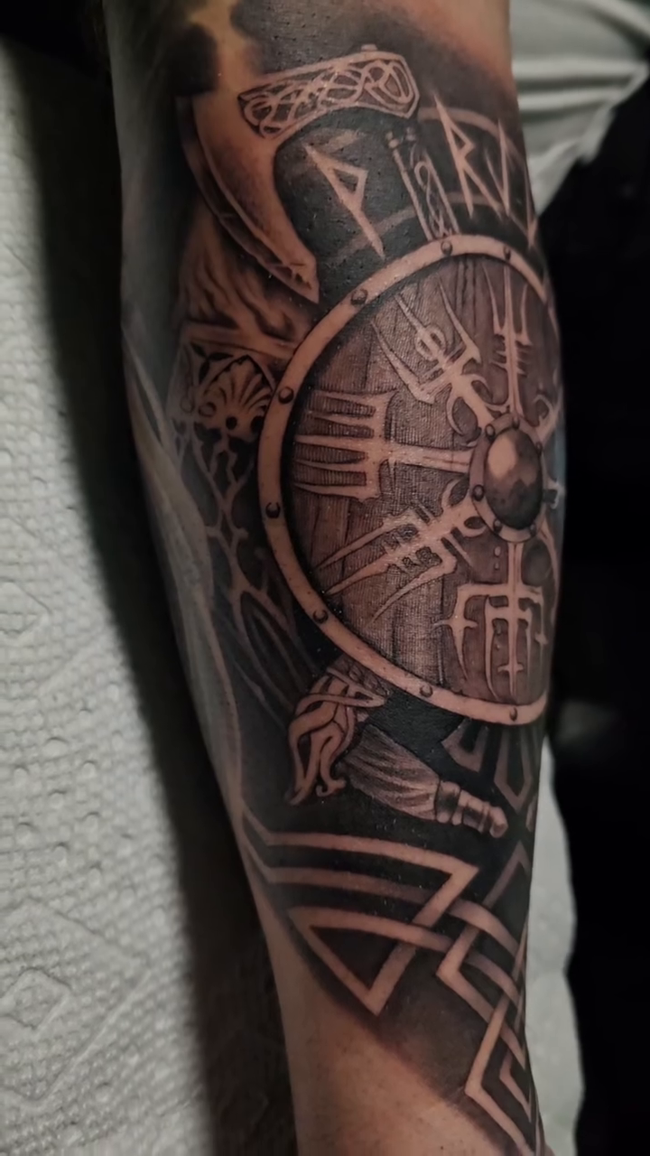 Tattoo by @gagecheesmantattoos — black_and_grey, geometric