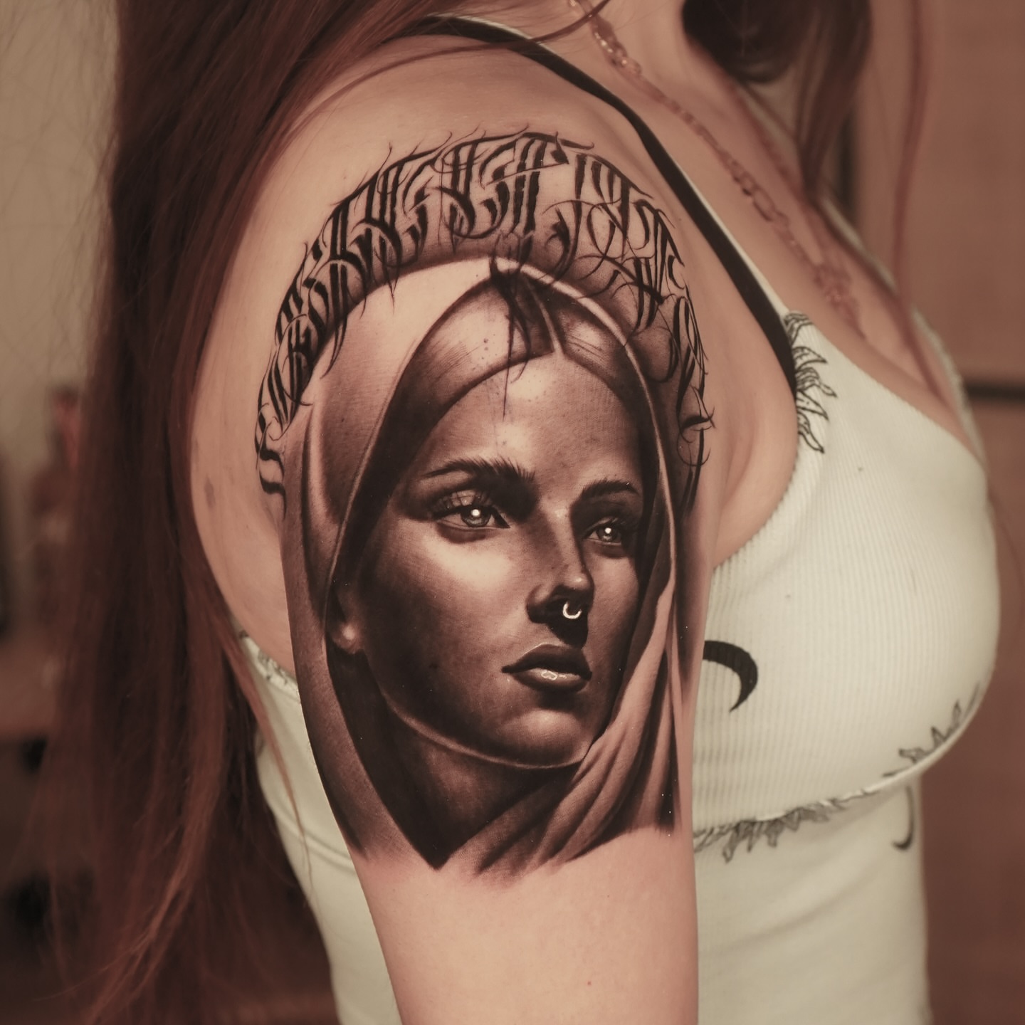 Portrait realism tattoo on the shoulder by Eduardo Alonso Cruz ๐ฒ๐ฝ