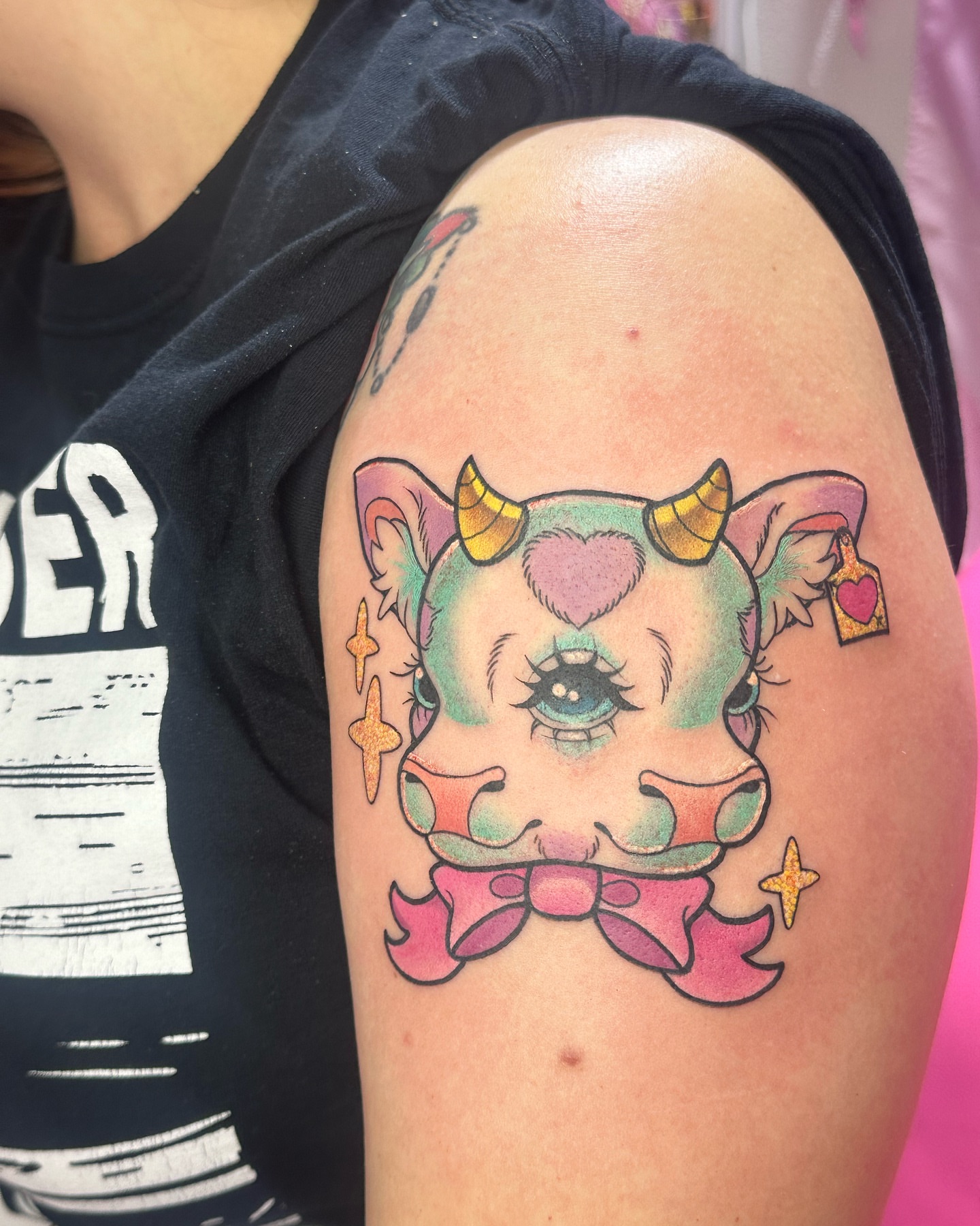 Tattoo by @skaikattcxart — new_school, illustrative