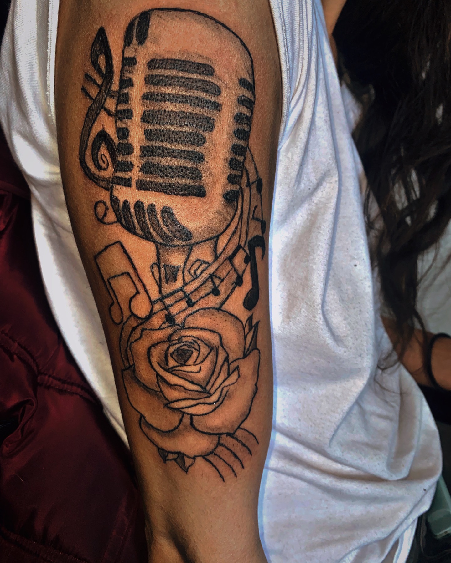 Tattoo by @inguanzoink_ — black_and_grey