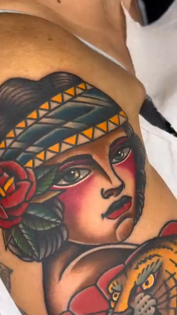 Woman and tiger American traditional tattoo by Massimiliano pennella