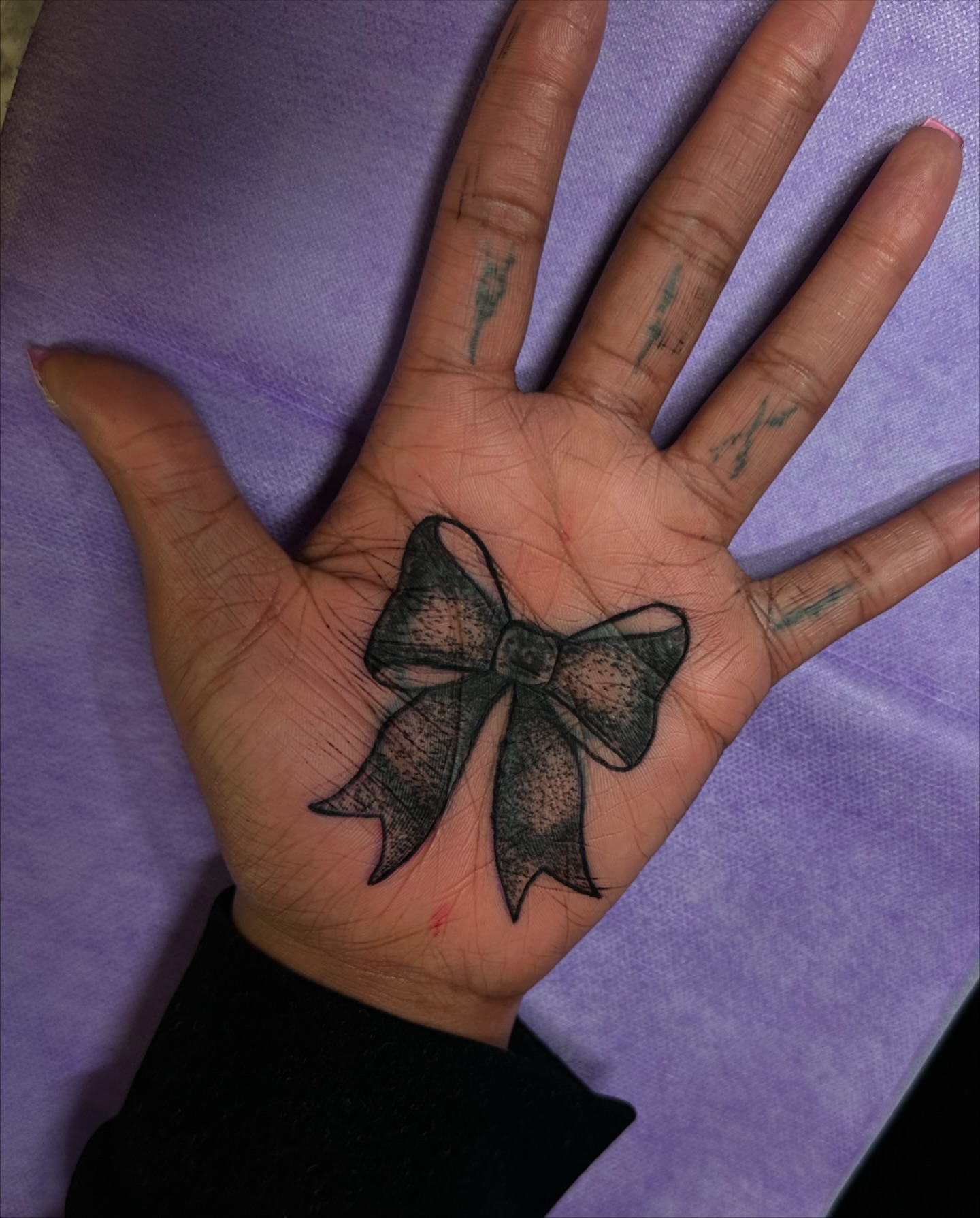 Tattoo by @stungbystaxx — black_and_grey