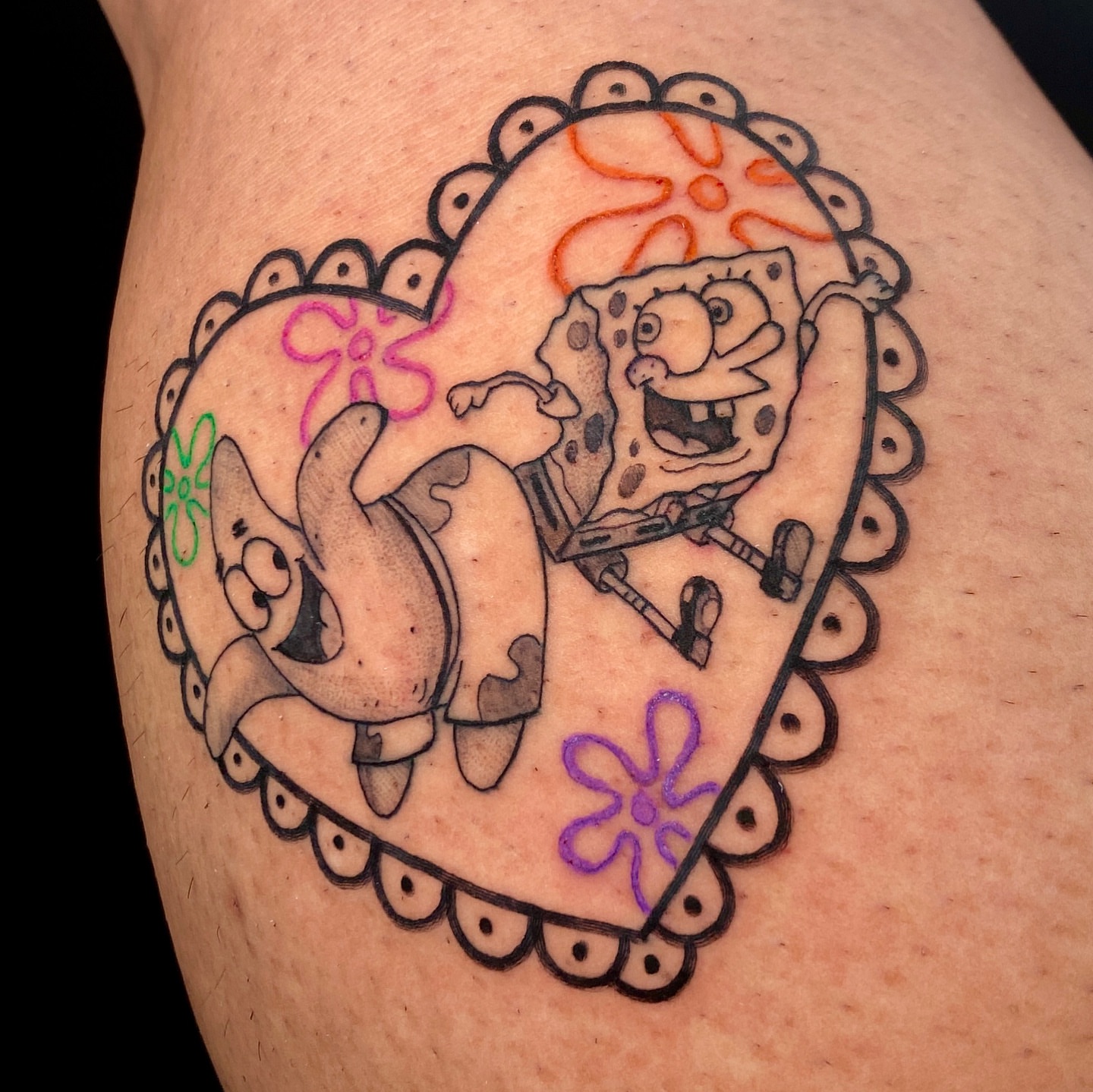 SpongeBob SquarePants and Patrick Star dotwork tattoo on the thigh by Alex Cantor
