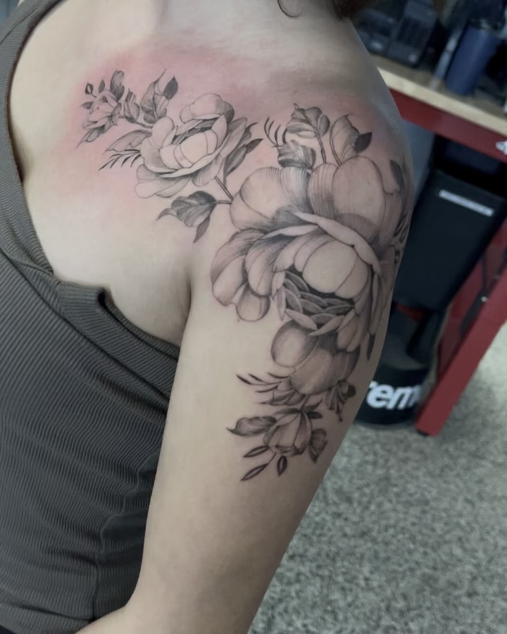 Tattoo by @thinkinkjr — black_and_grey, realism
