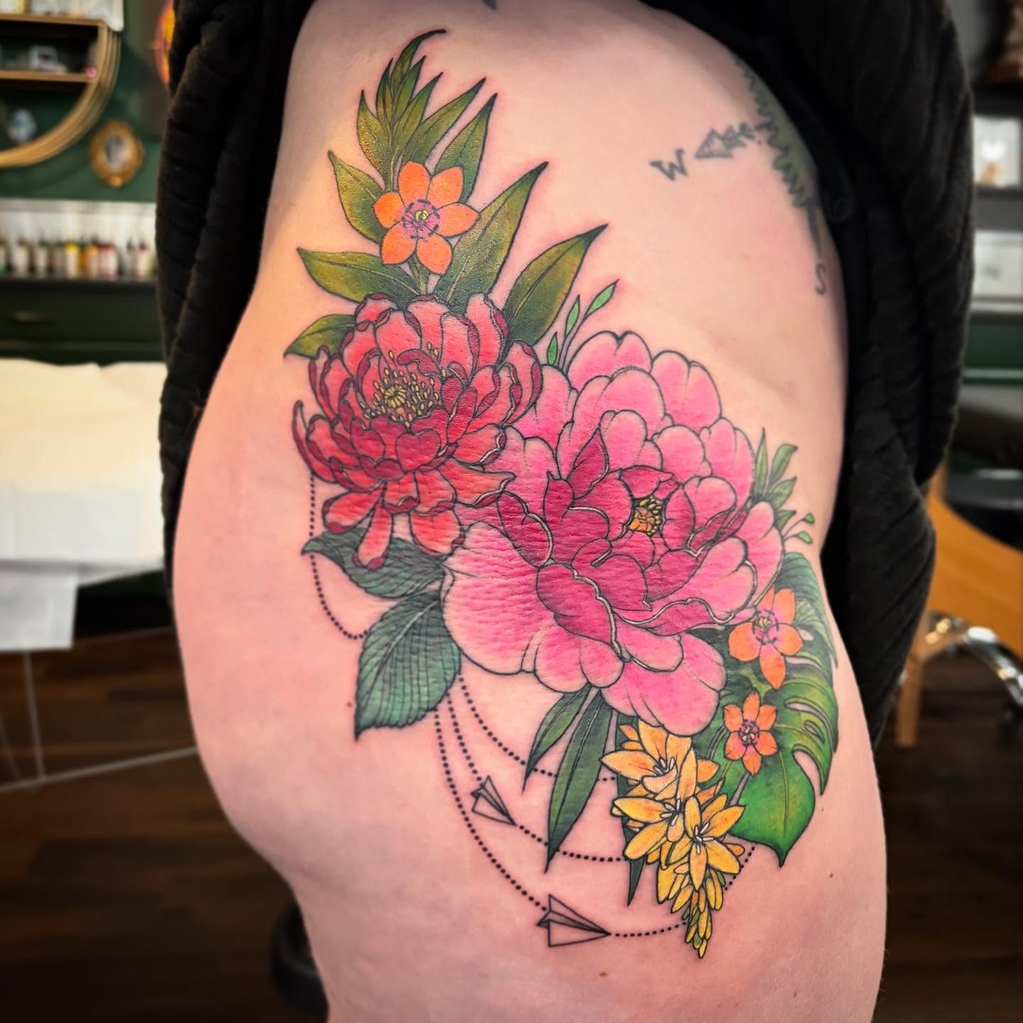 Tattoo by @ldayvee — dotwork, realism