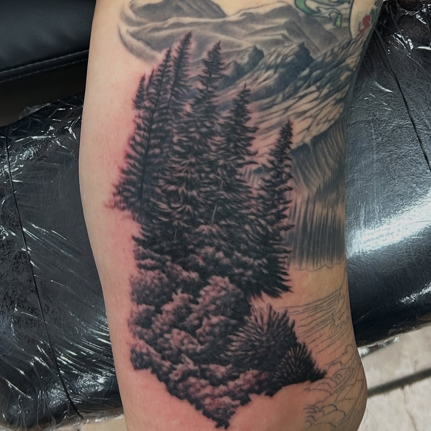 Tattoo by @tattooseanohara — realism, black_and_grey