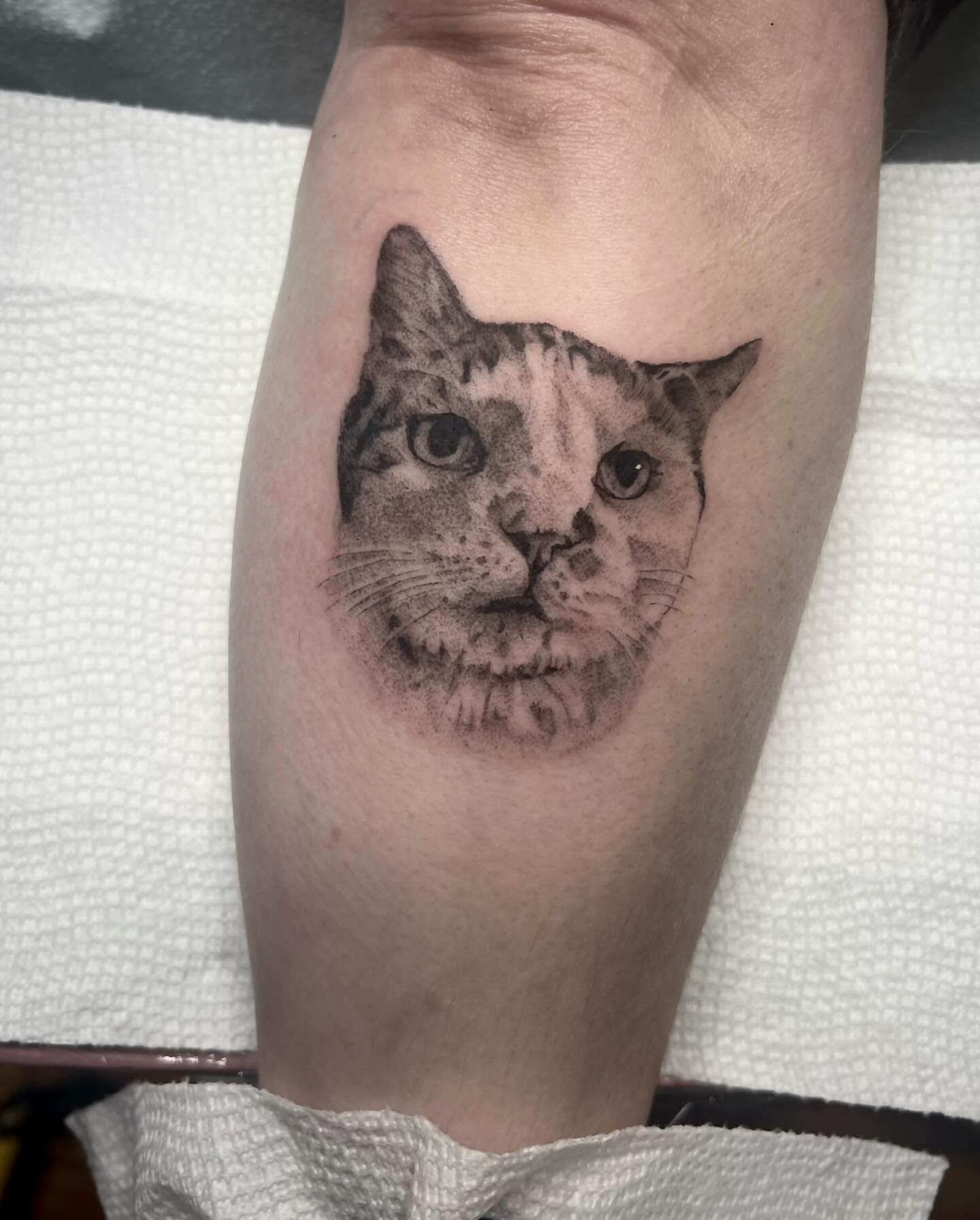 Tattoo by @themerriestofsummers — realism