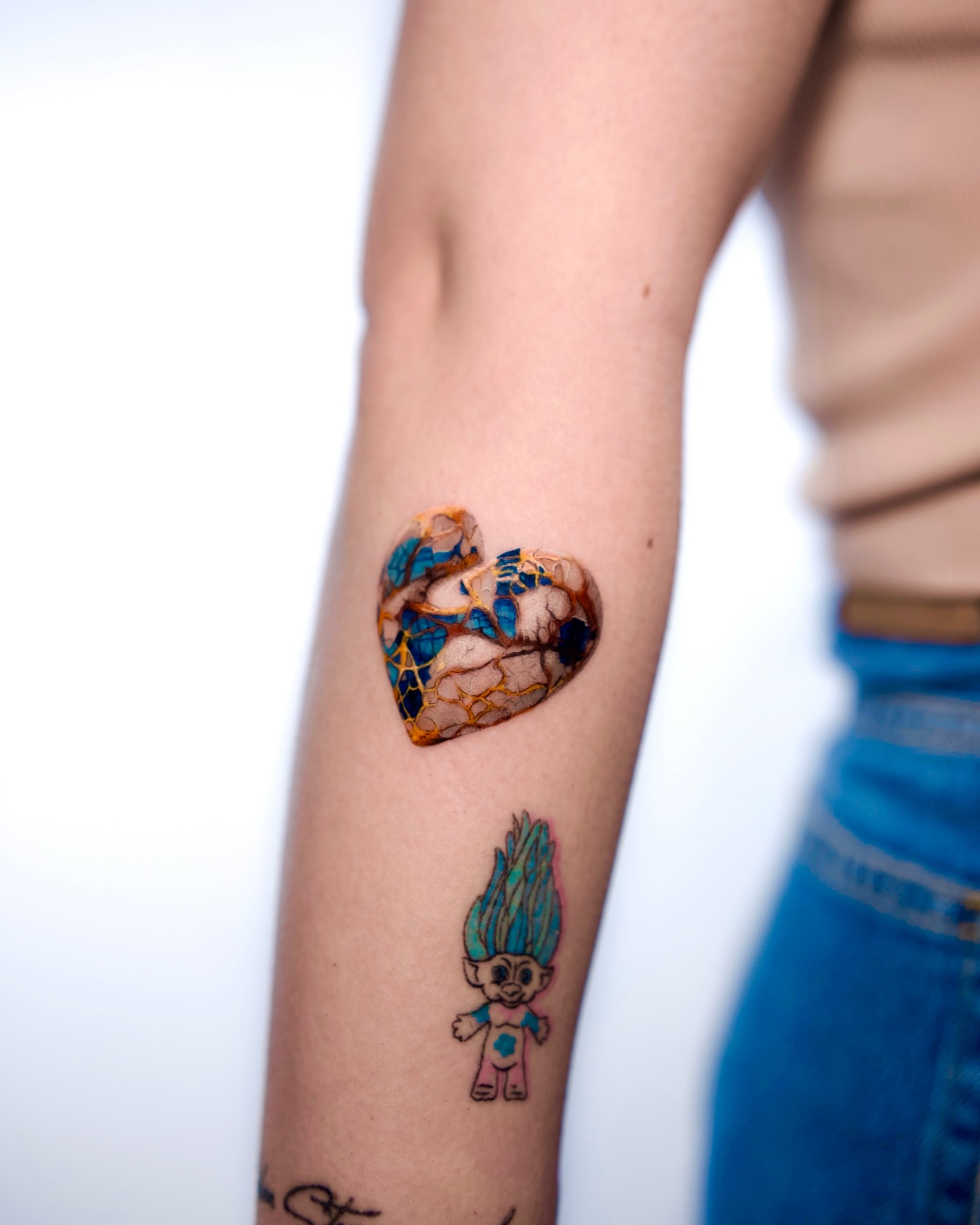 Tattoo by @serenayakcicekx — geometric