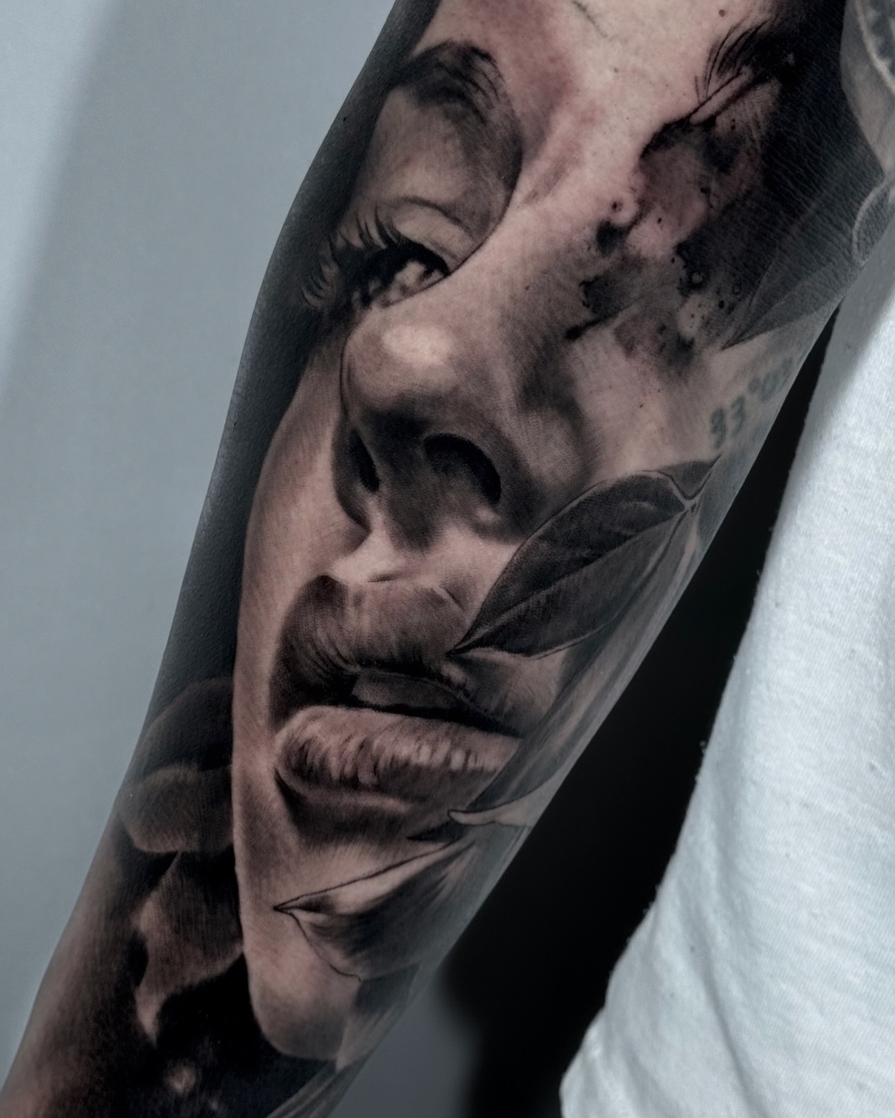 Tattoo by @molinatattoo — realism, dark_realism