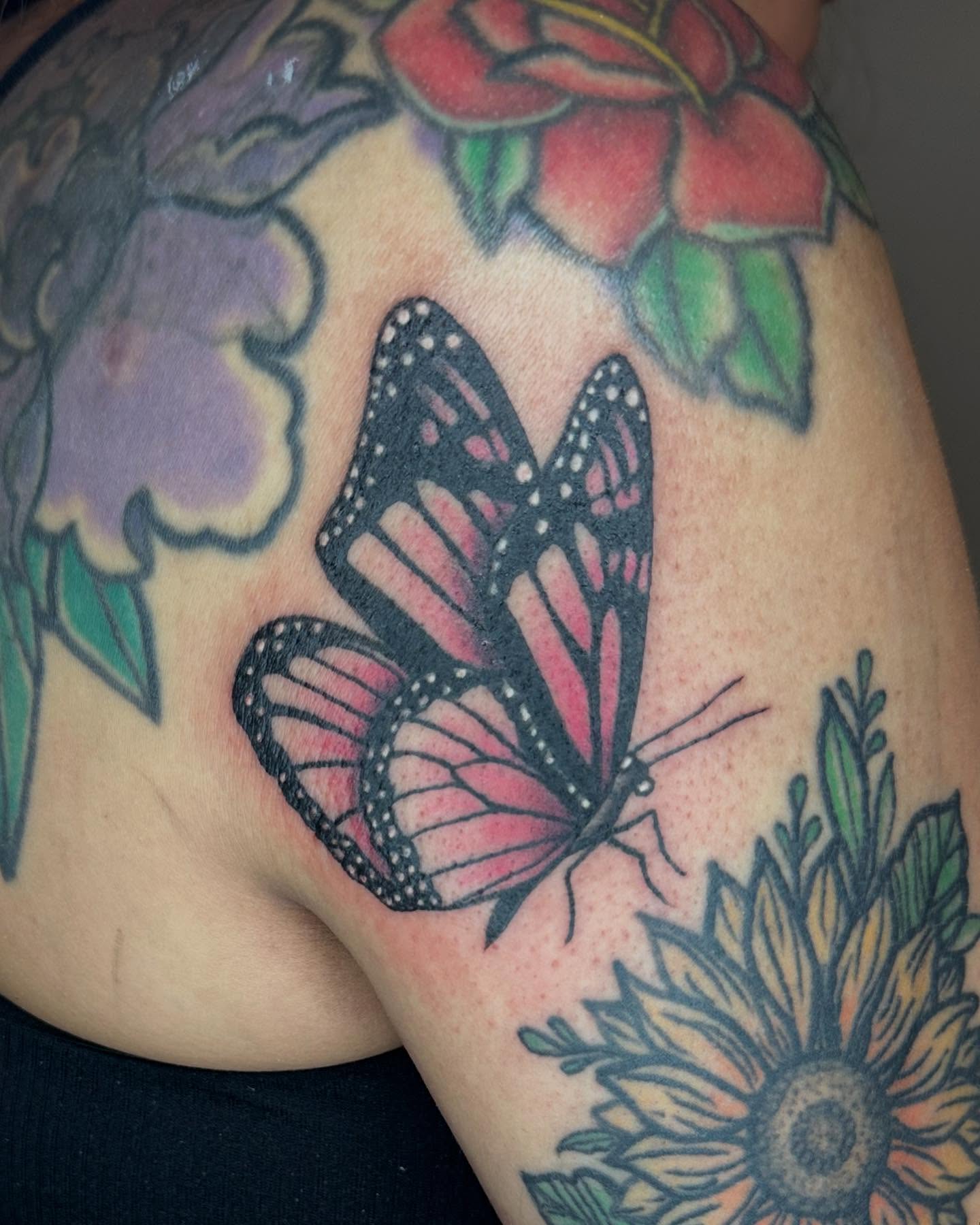 Monarch butterfly dotwork tattoo on the shoulder by 𝕯𝖗𝖆𝕶𝖊㋛