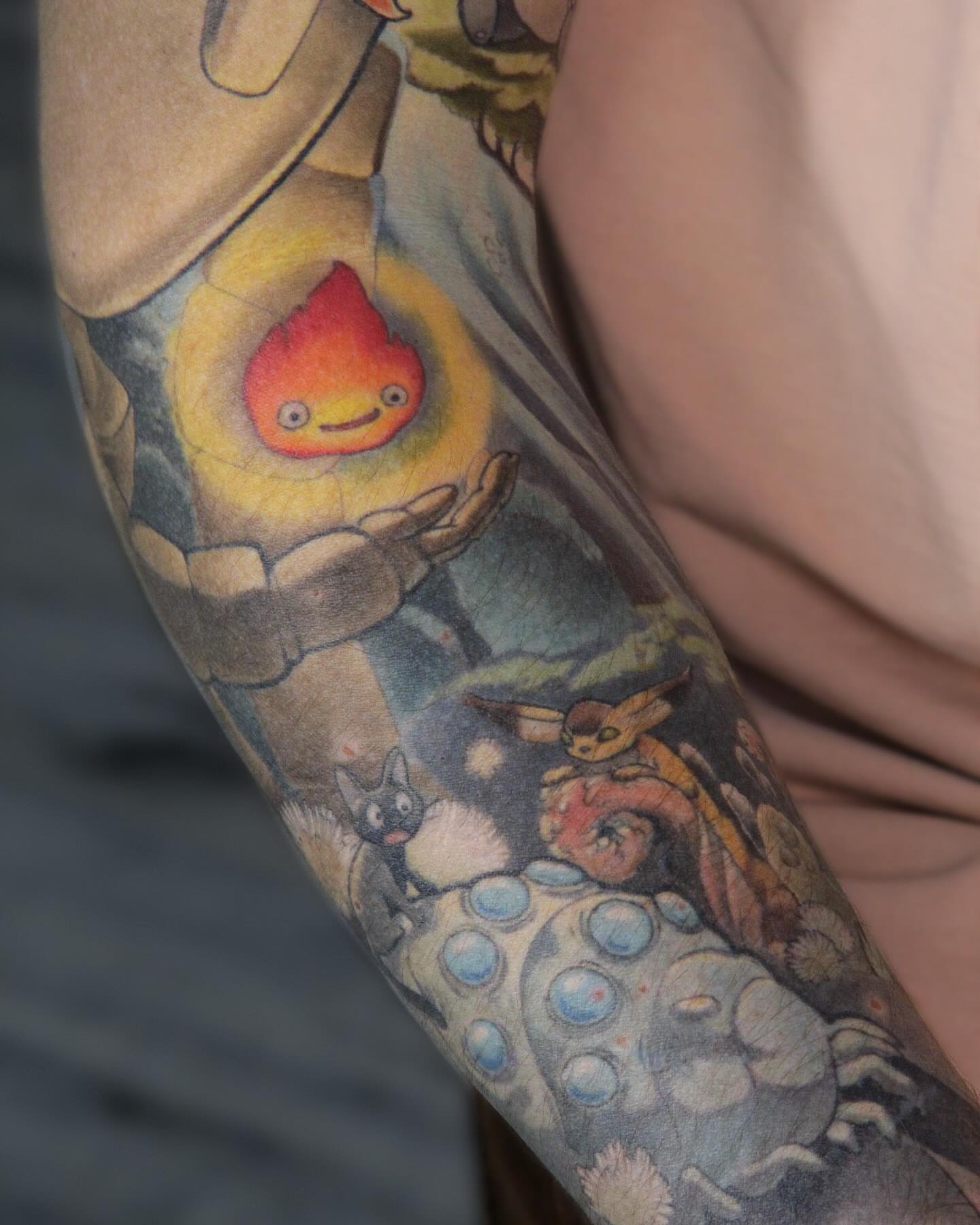 Tattoo by @annineva — dotwork, illustrative
