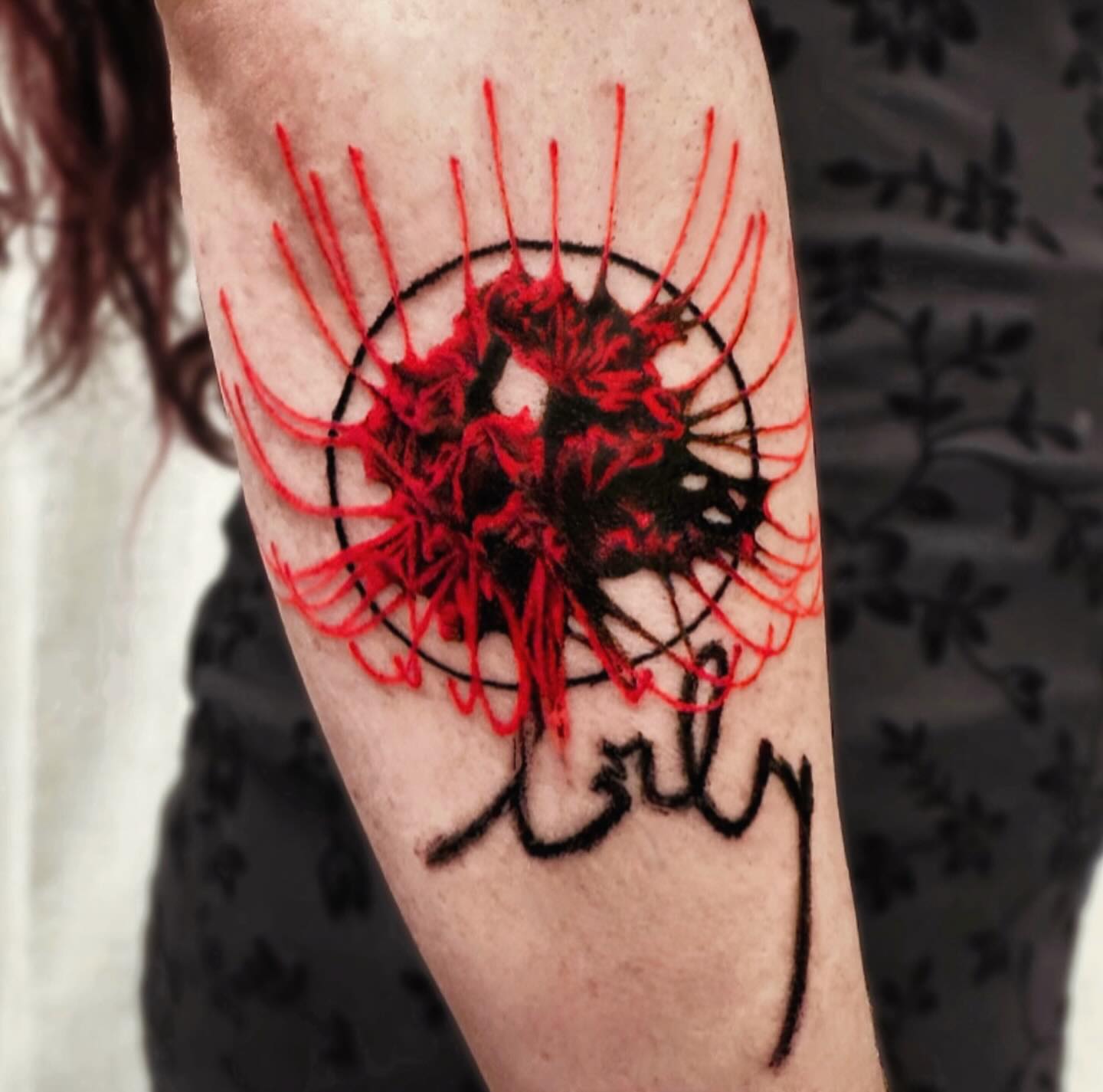 Tattoo by @effacermonexistence — dotwork