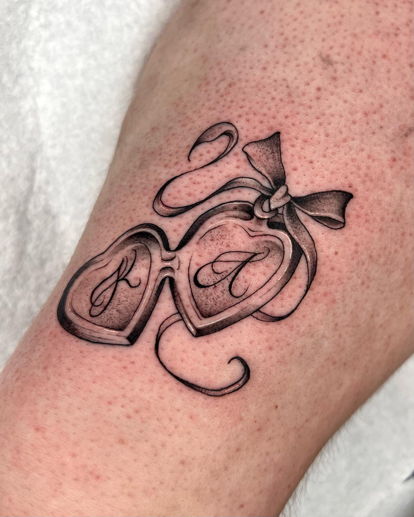 Glasses black and grey tattoo on the forearm by 𝔐𝔦𝔠𝔥𝔢𝔩𝔩𝔢 ℭ𝔥𝔞𝔪𝔢𝔯𝔩𝔦𝔨